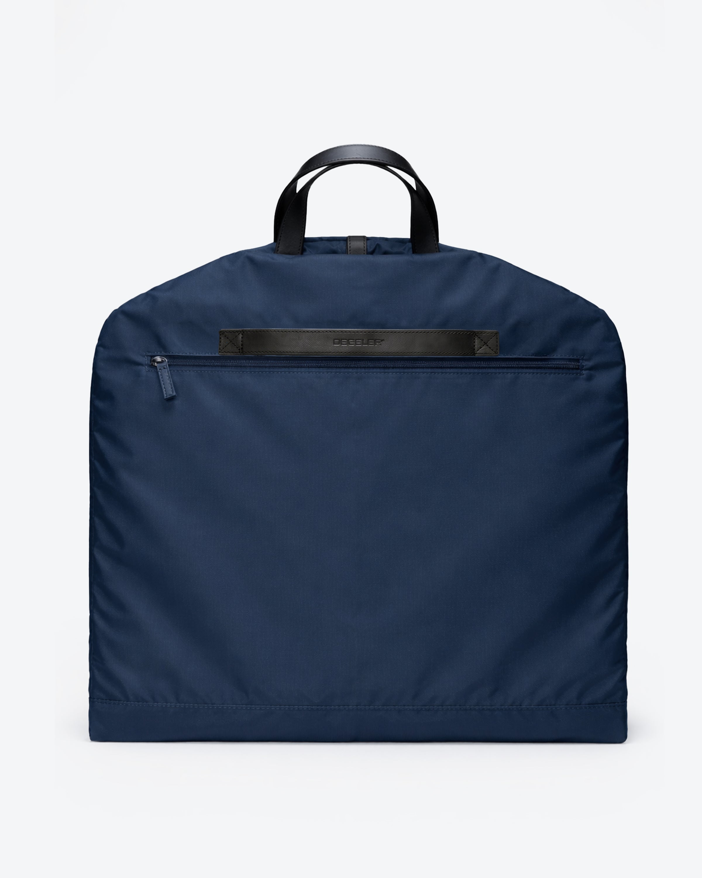 color:navy