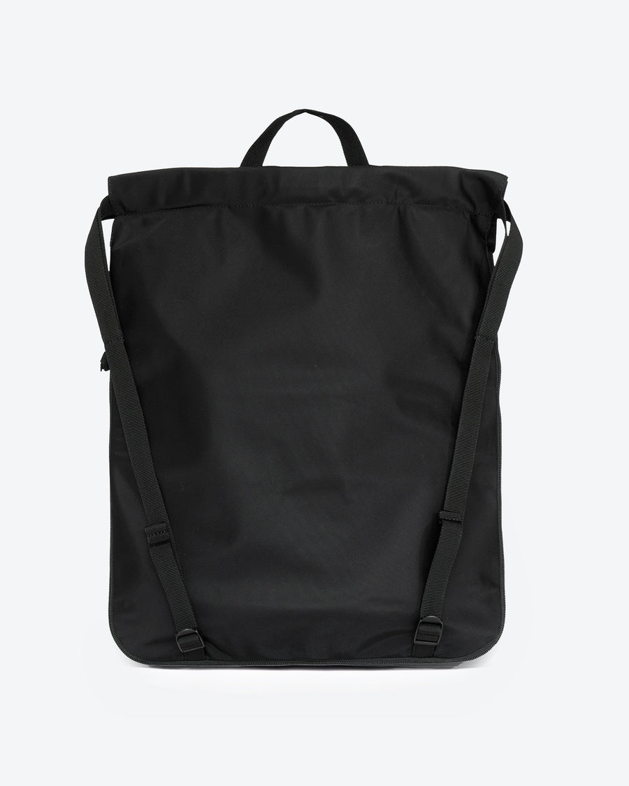 Knapsack 2-in-1 Rucksack & Tragetasche – Detailaufnahme